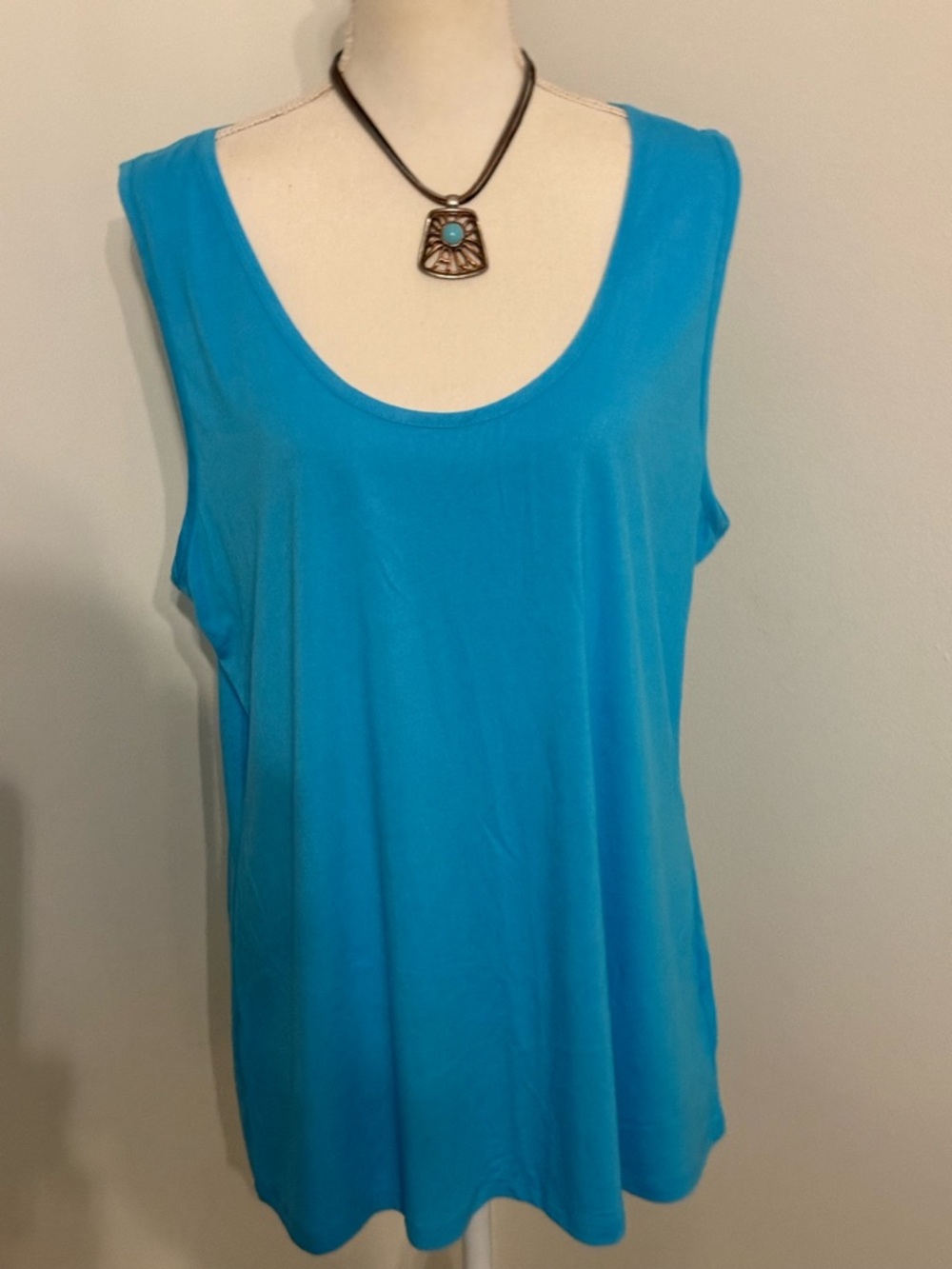 Daisy Fuentes Turquoise Scoop Neck Sleeveless Tank